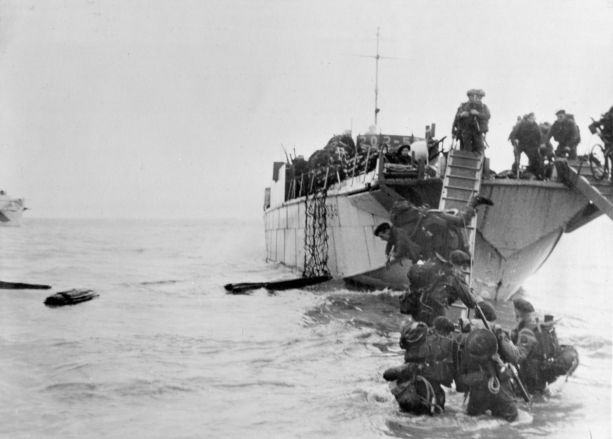 Kommandooperationer under invasionen af Normandiet, juni 1944 af English Photographer