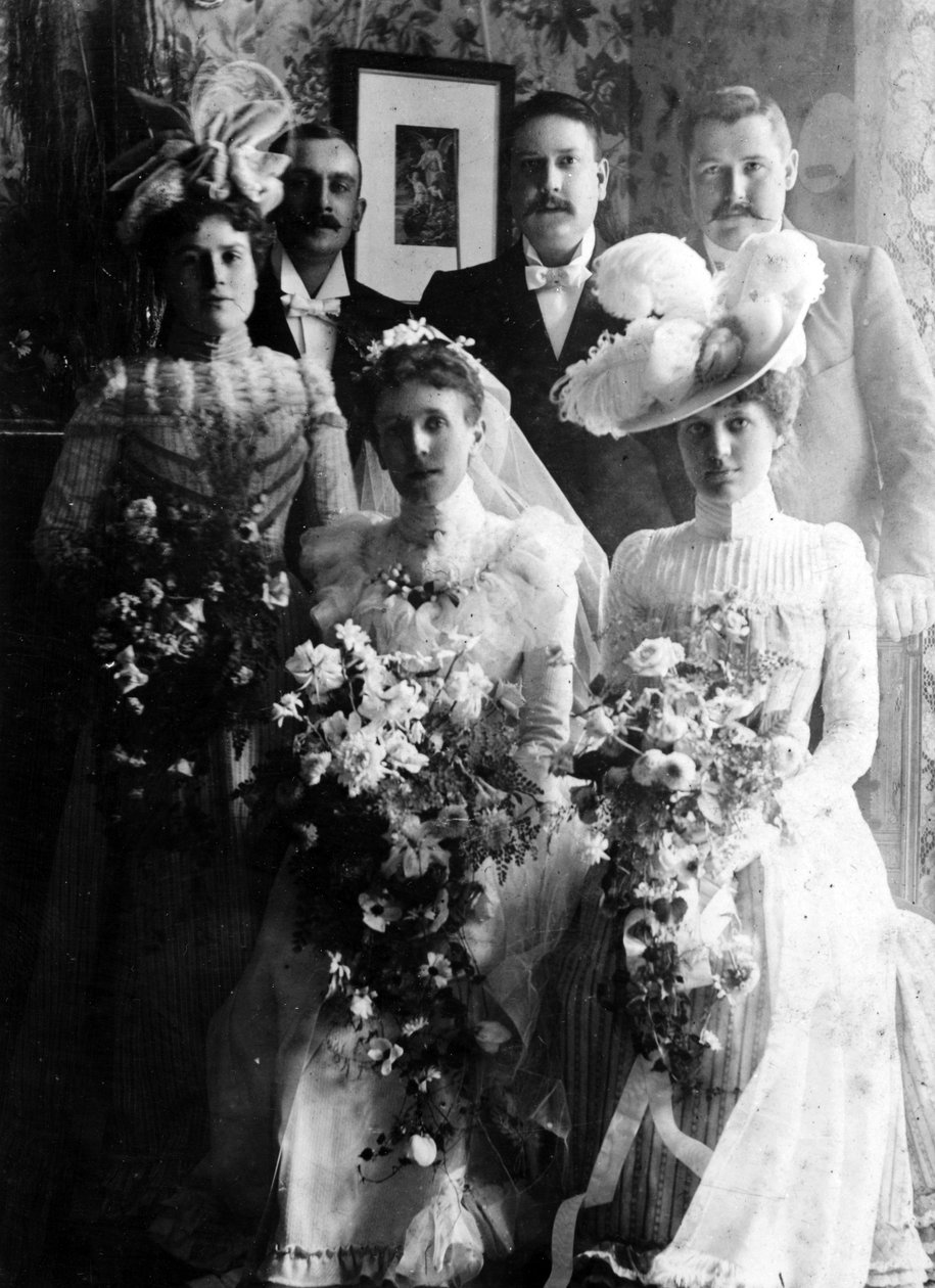 Edwardianske brude og brudgomme af English Photographer