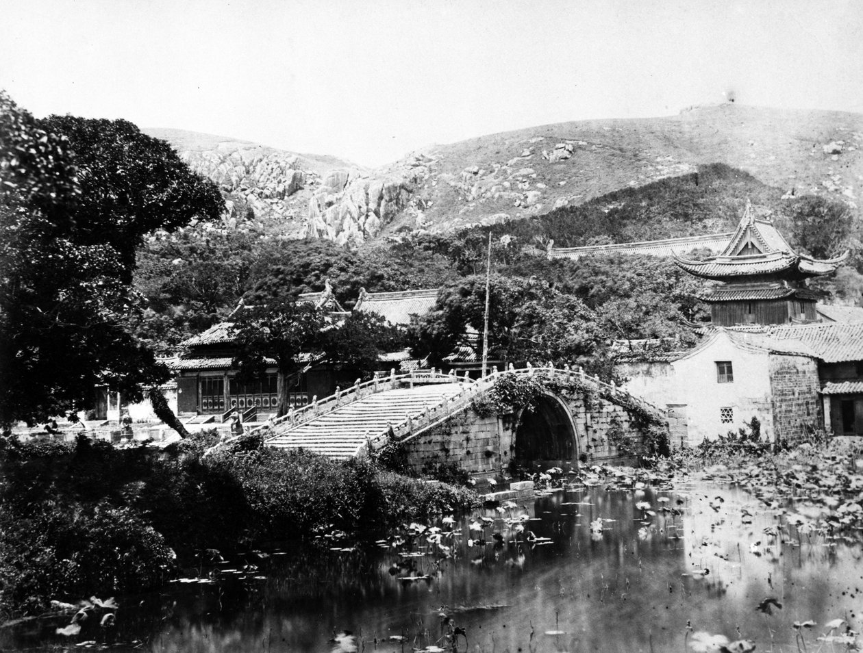 Foo-Too, Chusan, ca. 1870 af English Photographer