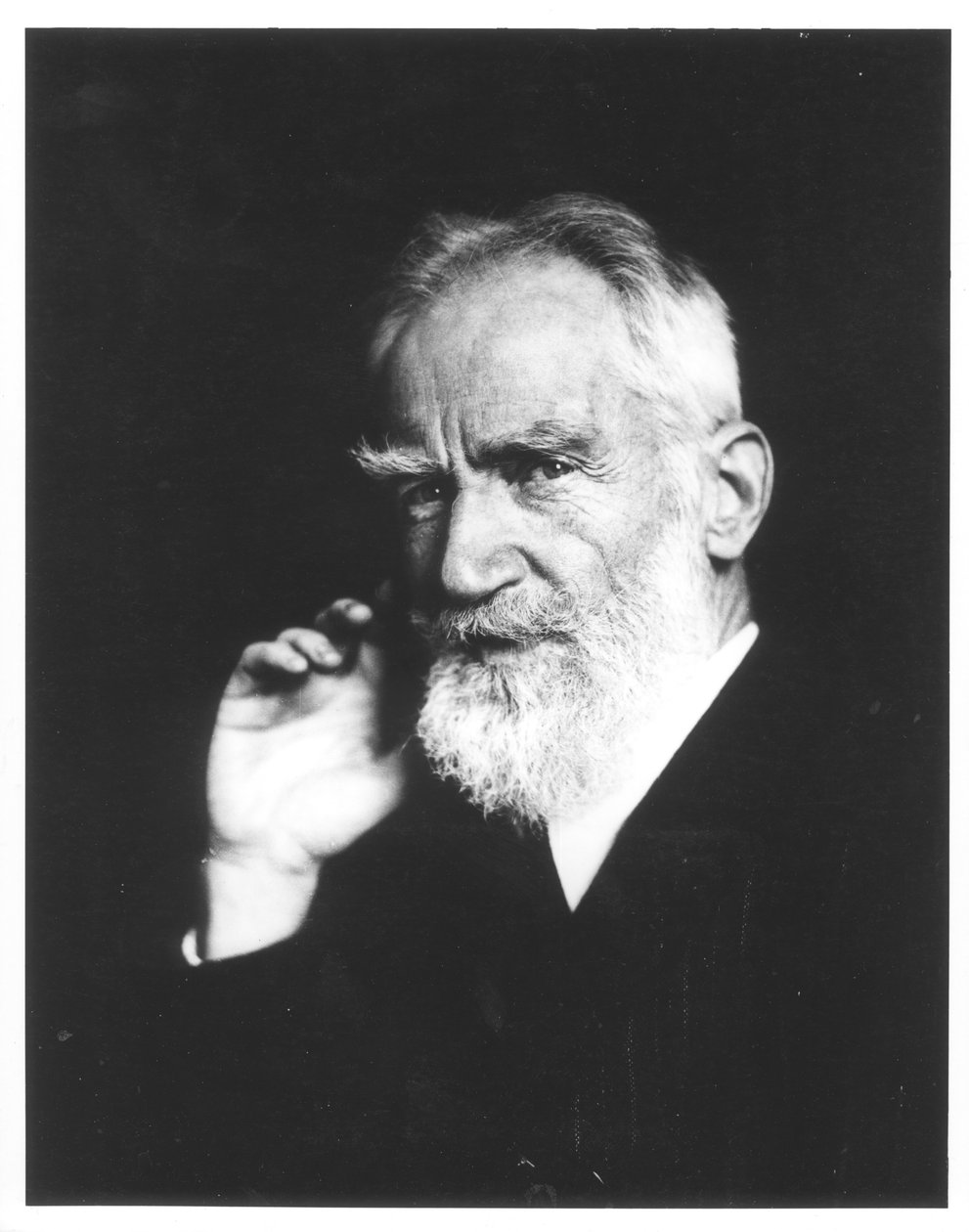 George Bernard Shaw (1856-1950) af English Photographer