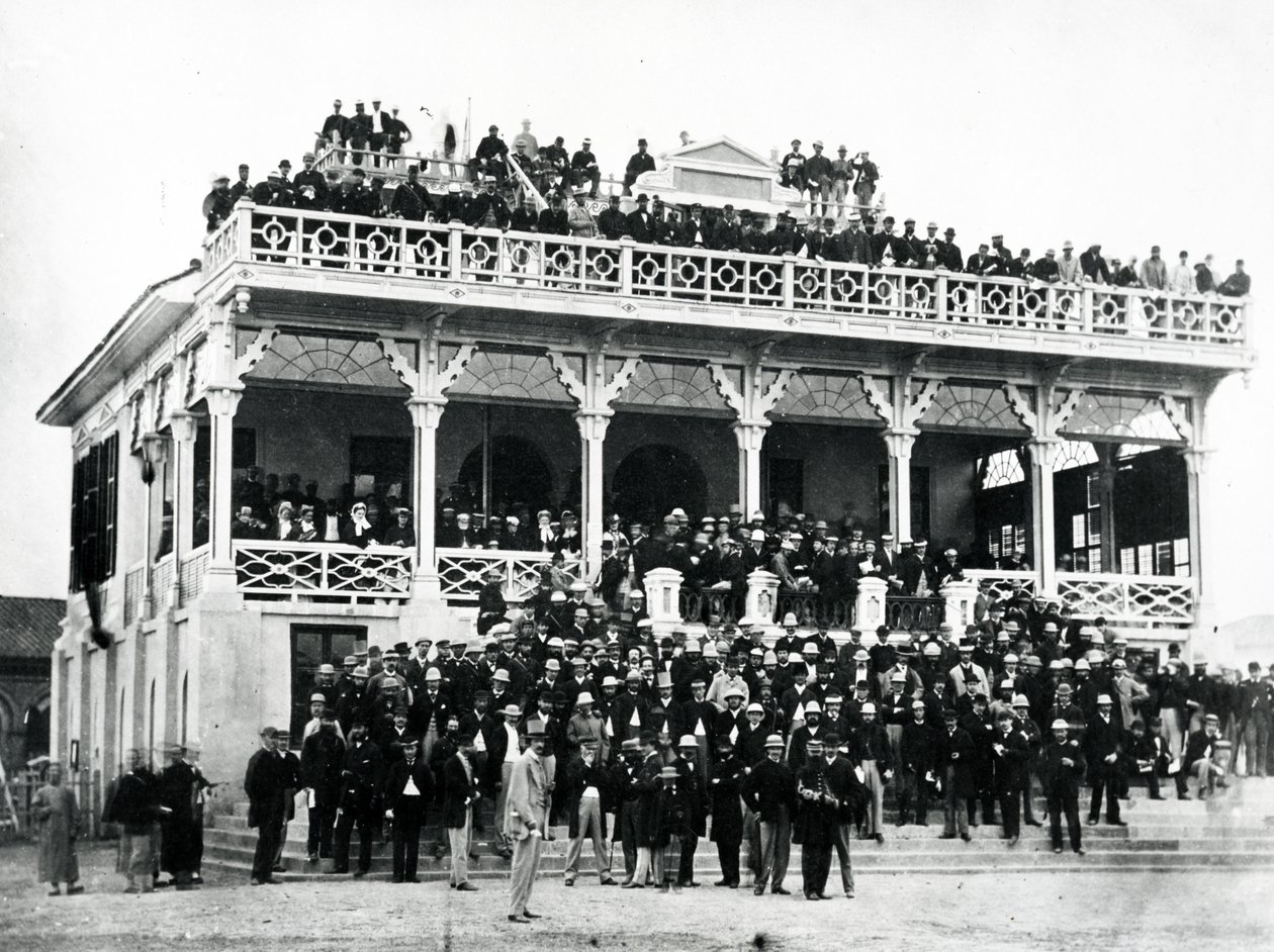 Tribune fuld af mennesker, Shanghai, ca. 1870