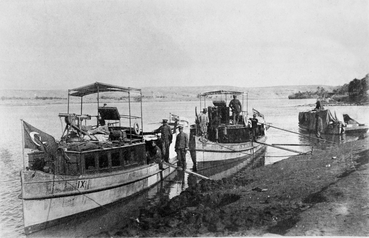 Kanonbåde, 1916-17 af English Photographer