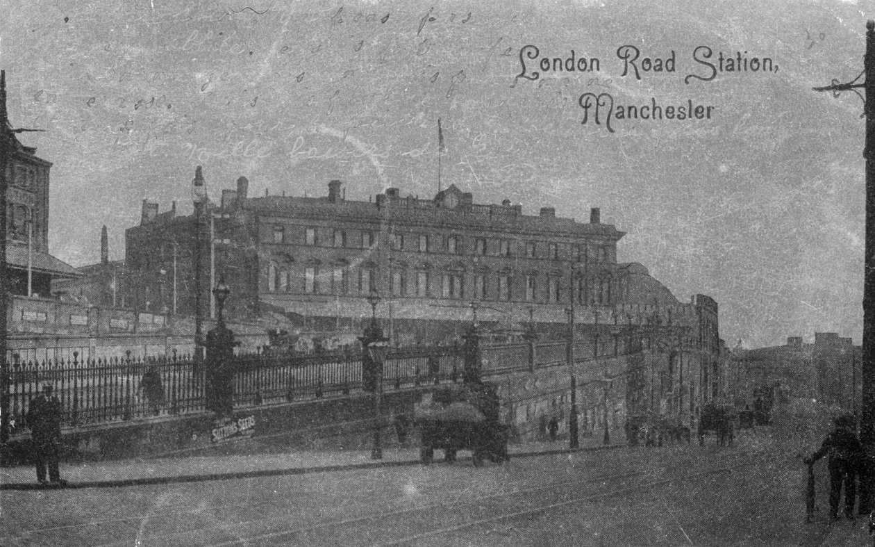 London Road Station, Manchester, ca. 1910 af English Photographer