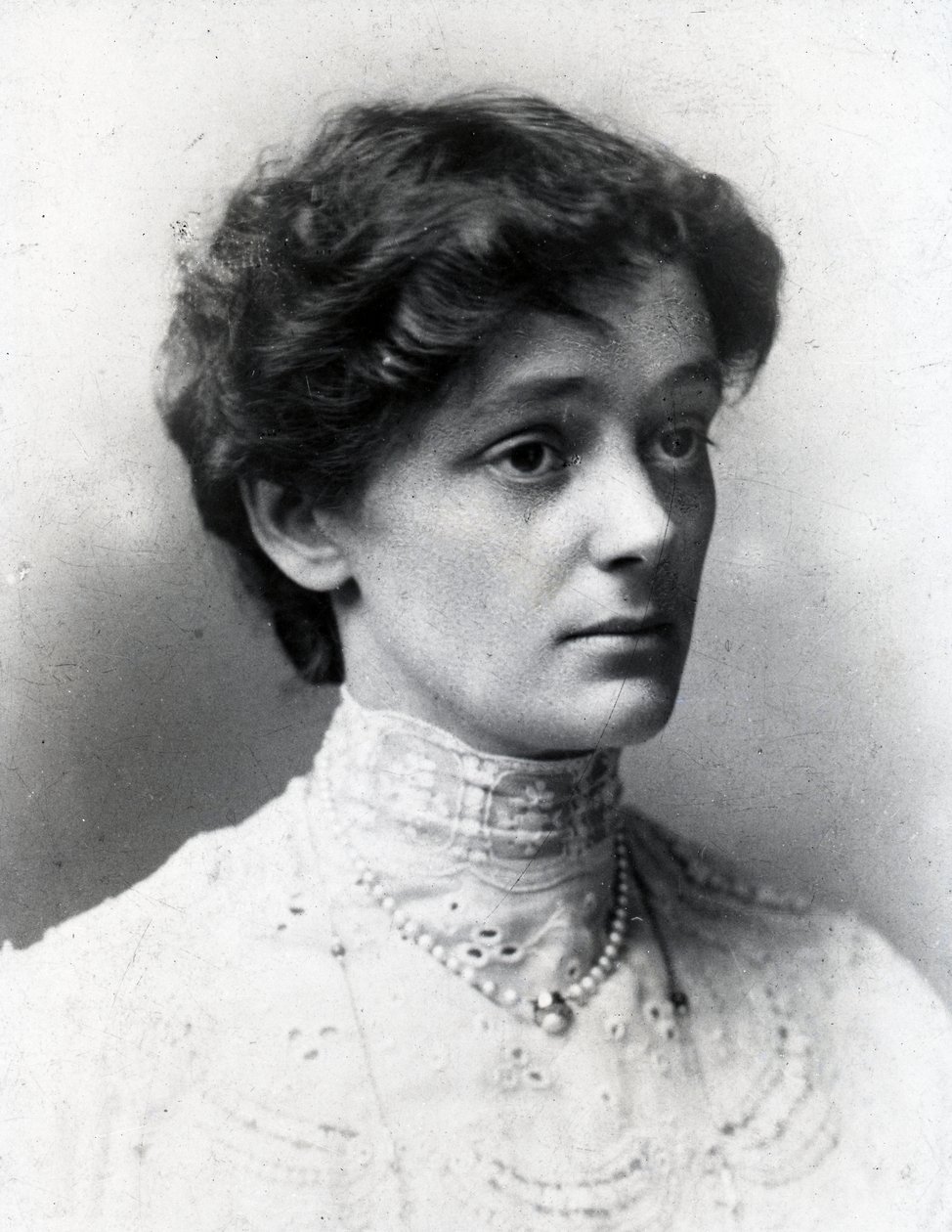 Nellie Cecil af English Photographer