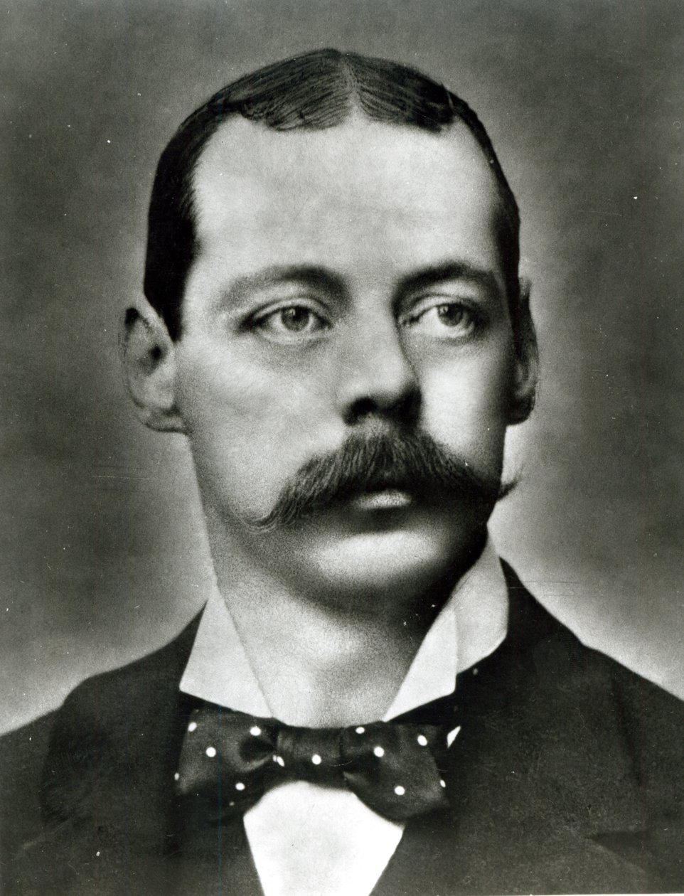 Portræt af Randolph Churchill af English Photographer