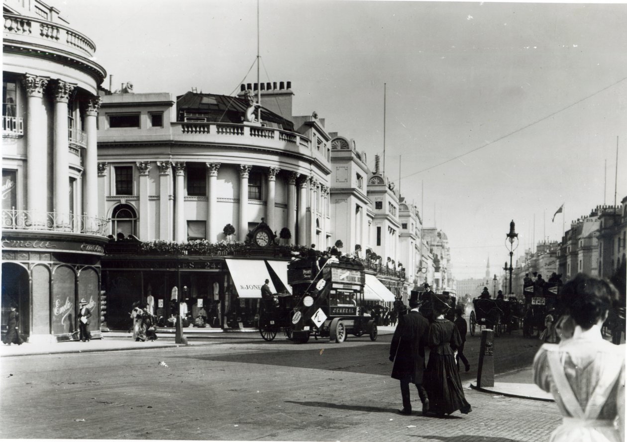 Regent Street, London, ca. 1900 af English Photographer