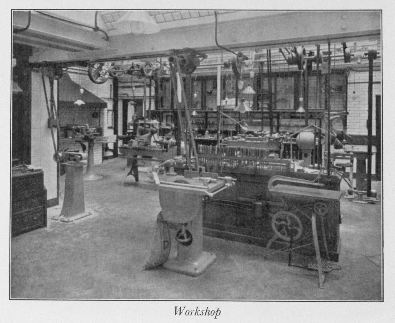 Royal Institution kælderværksted, 1930