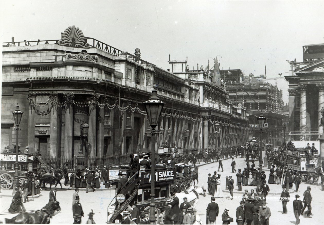 Bank of England dekoreret til dronning Victorias diamantjubilæum, 1897 af English Photographer
