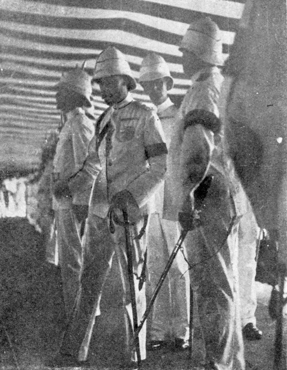 Hertugen af York og hans følge på Johnstons Pier, Singapore, illustration fra Kongen, 25. maj 1901 af English Photographer