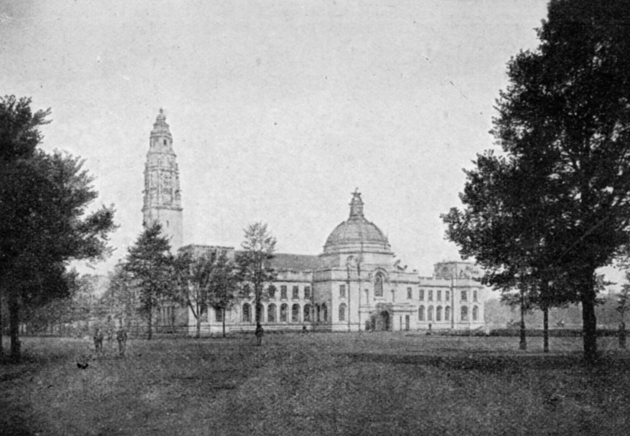 The New Law Courts, Cardiff, offentliggjort i The Graphic 27. oktober 1906 af English Photographer
