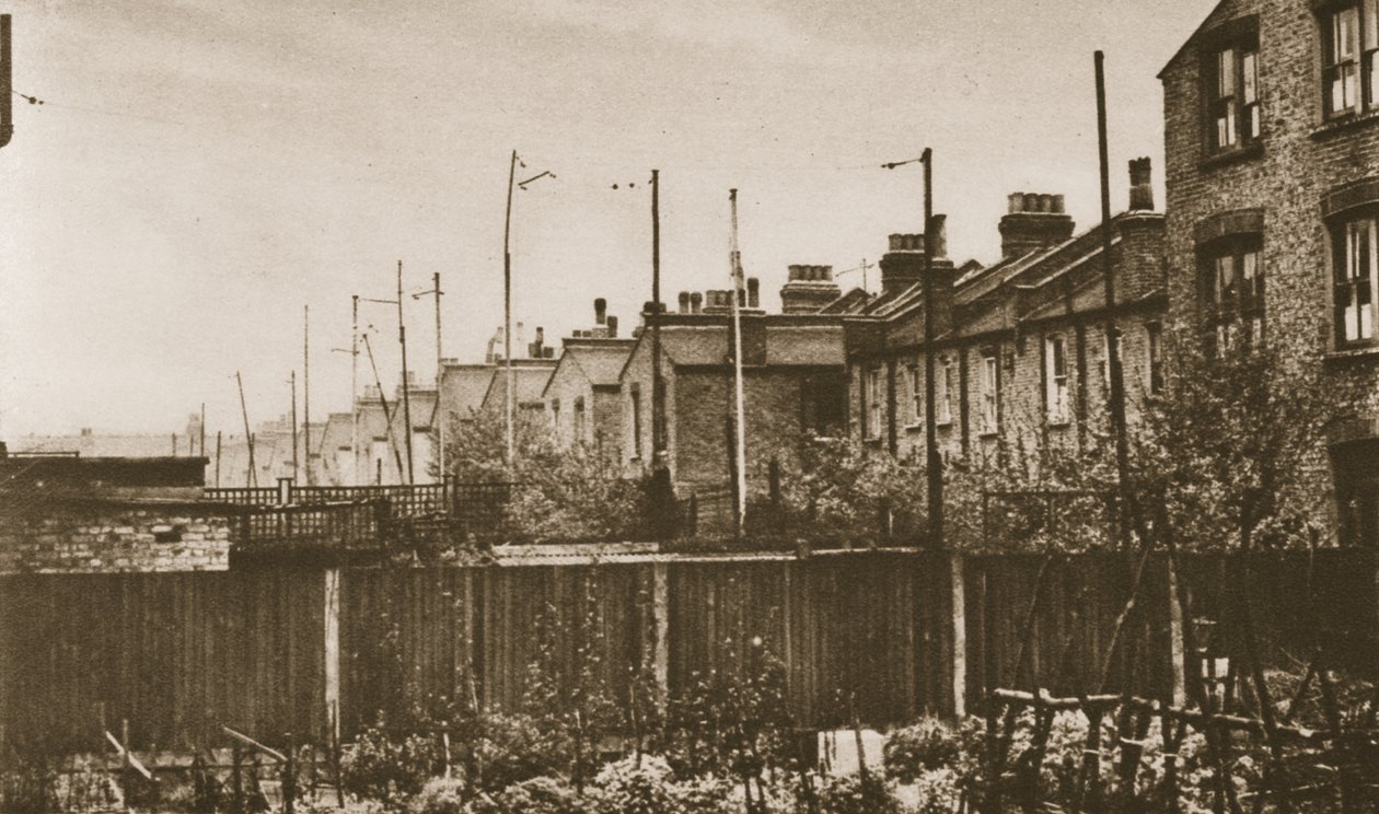 Forstædernes antenner, fra Wonderful London, udgivet 1926-27 (fotogravure) af English Photographer