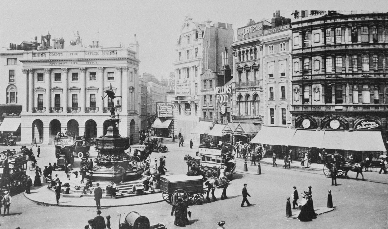 Udsigt over Piccadilly Circus, ca. 1900 af English Photographer