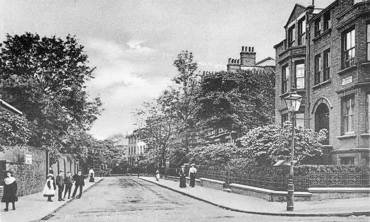 Willow Bridge Road, Canonbury, Islington, ca. 1905 af English Photographer