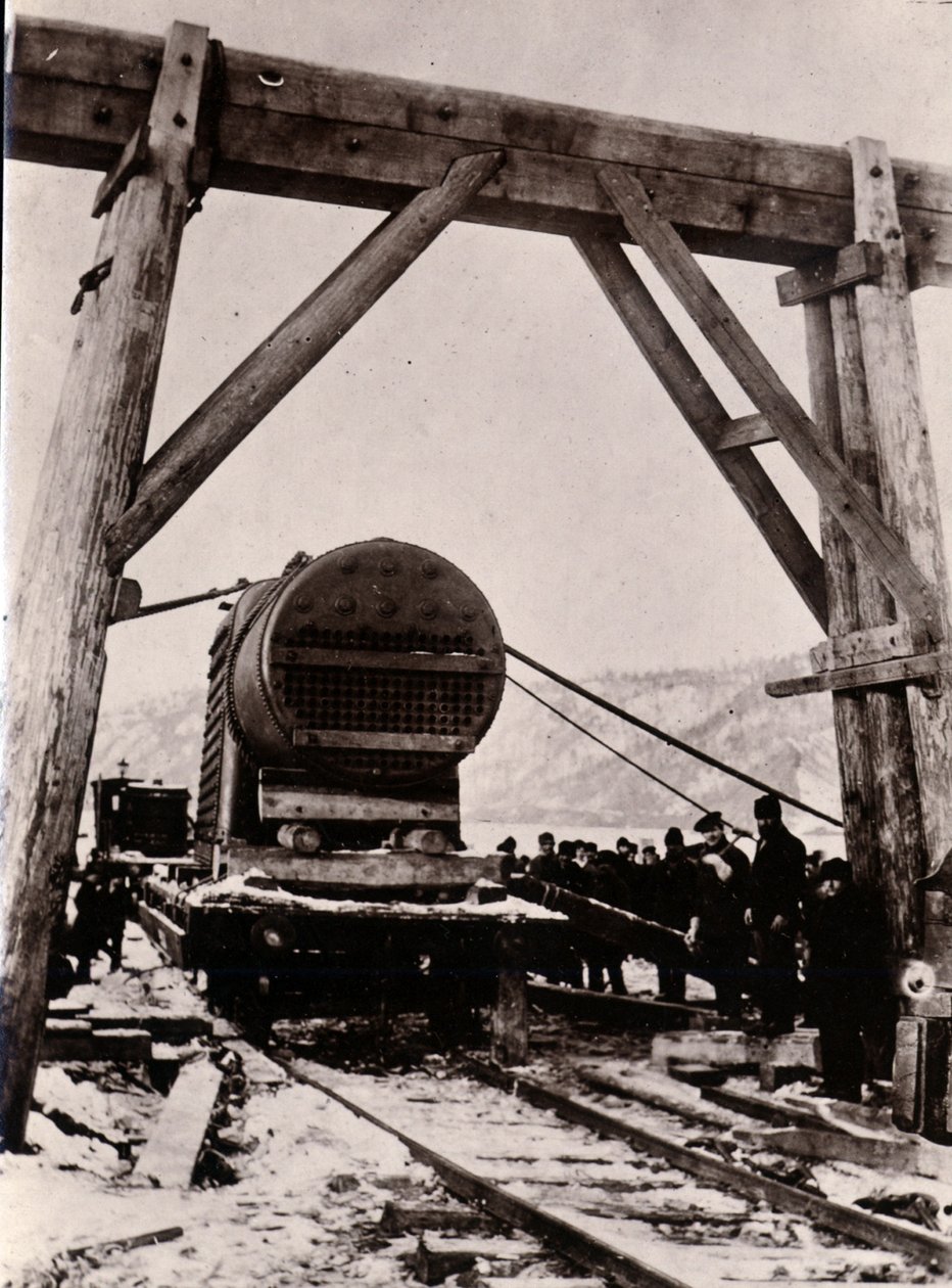 Værft nr. 647, Baikal. Viser en cylindrisk kedel til den isbrydende togfærge Baikal, 1896 af English Photographer