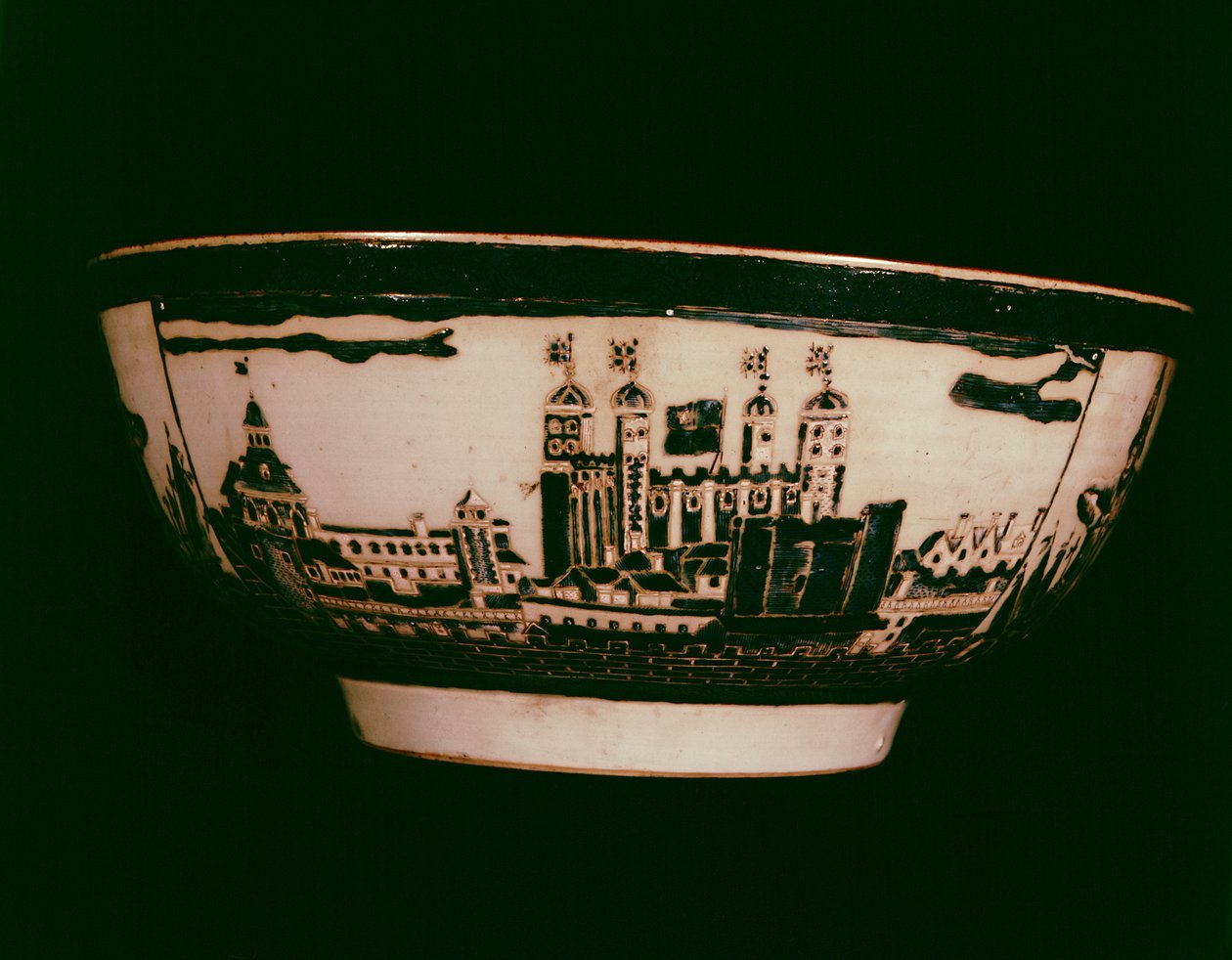 Delft tallerken med udsigt over Tower of London, set fra siden, ca. 1600 (keramik) af English School