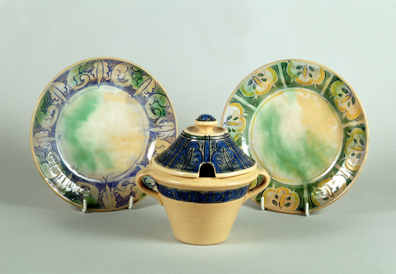 Doulton sidetallerkener og syltetøjsgryde, ca. 1930 (keramik) af English School