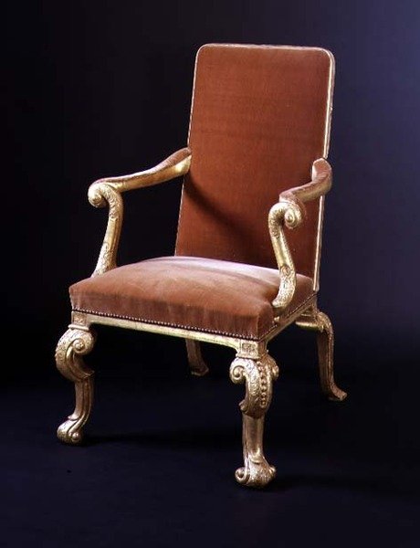 Forgyldt lænestol med fløjlspolstring, ca.1710 (forgyldt og fløjl) af English School