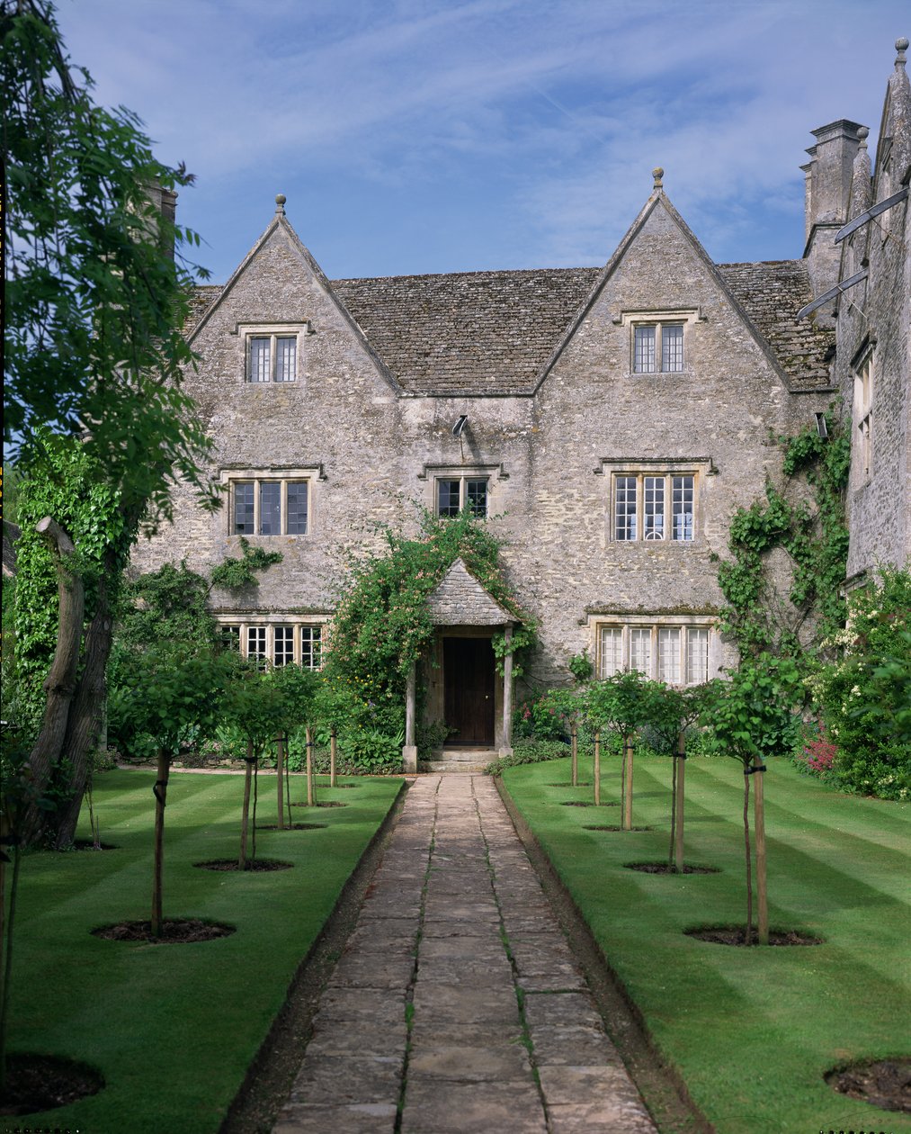 Kelmscott Manor af English School