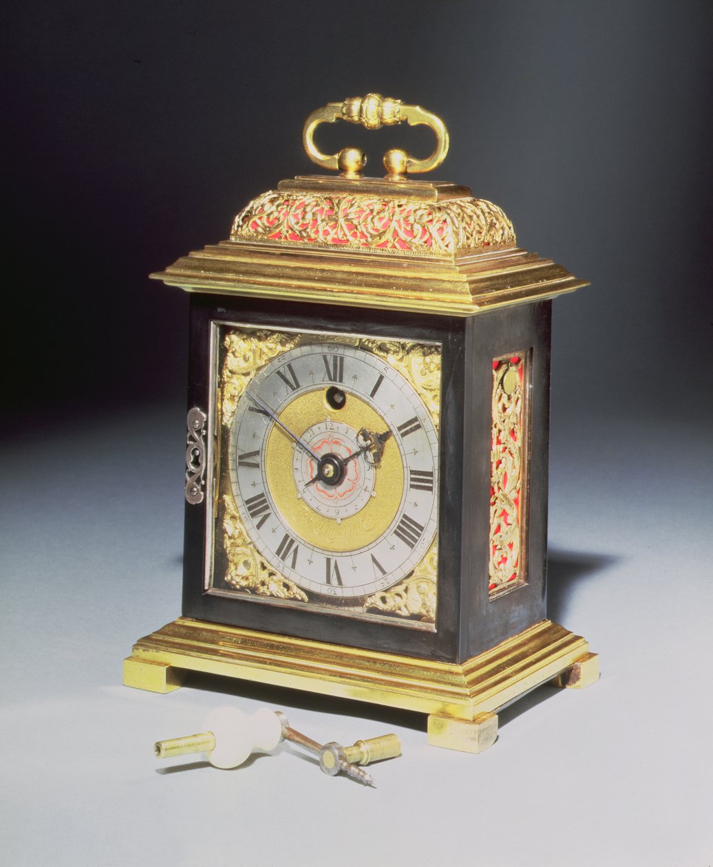 Miniature ur med beslag med blåt stål og forgyldt metalkasse af Thomas Tompion (1639-1713), ca. 1710 af English School