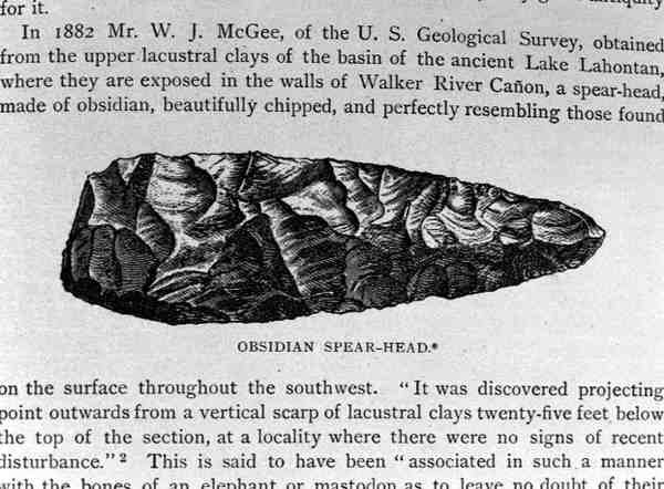 Obsidian Spear Head, fundet i Lahontan Sediments, fra Narrative and Critical History of America, pub. i 1889 af English School
