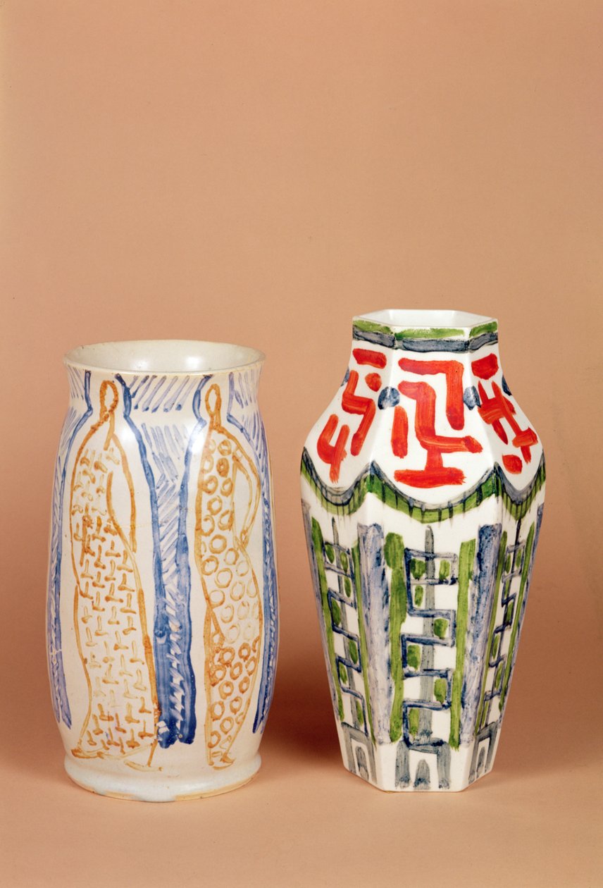 Omega Workshop vase, 1914 og porcelænsvase muligvis malet af Roger Fry (1866-1934) 1912-19 af English School