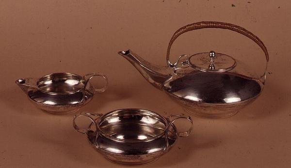 Te-service af Haseler and Co. for Liberty & Co., Birmingham, 1904 (sølv) af English School