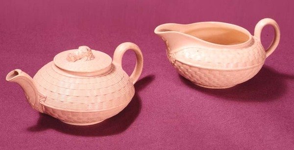Wedgwood tepotte og mælkekande af kanel fra Wedgwood, ca.1860 (keramik) af English School