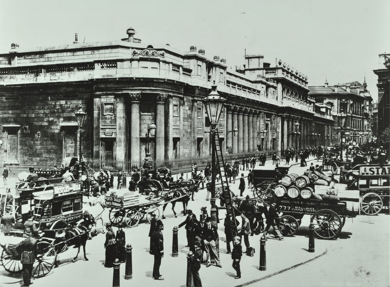 Bank of England, Threadneedle Street, City of London, 1890 af English Photographer