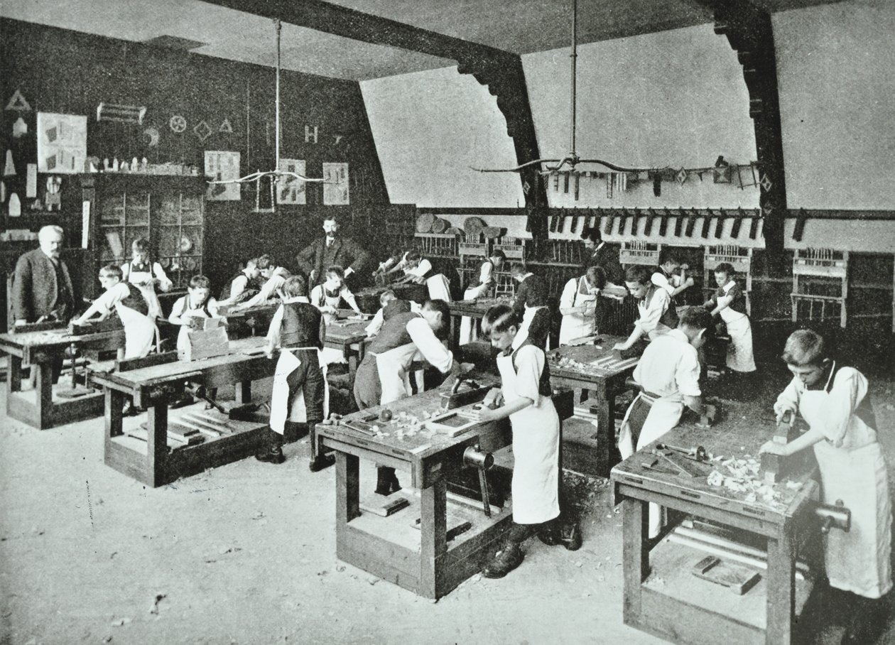 Tømrerklasse, 1896 af English Photographer