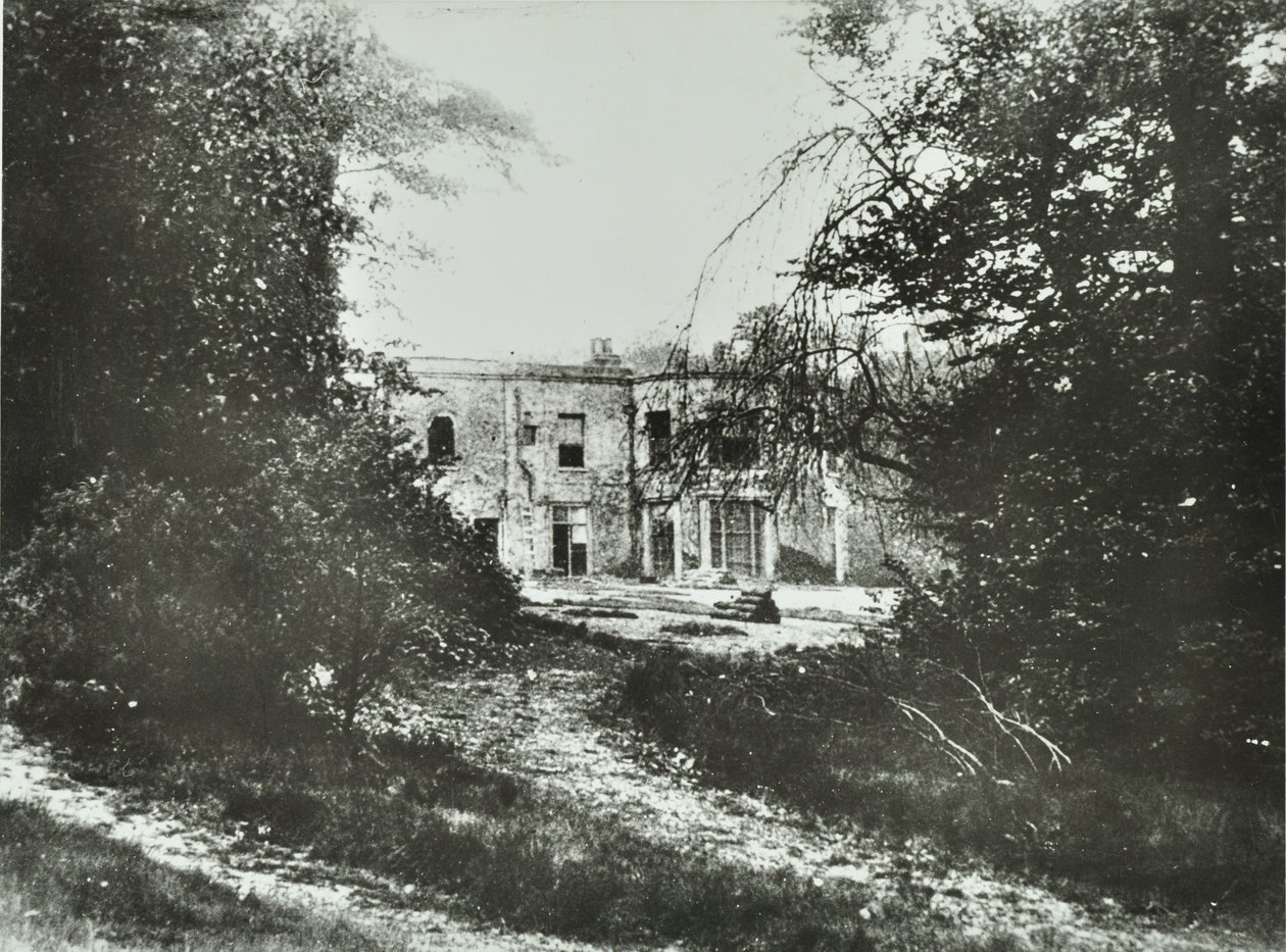 Central Hill: Bloomfield Hall, 1895 af English Photographer