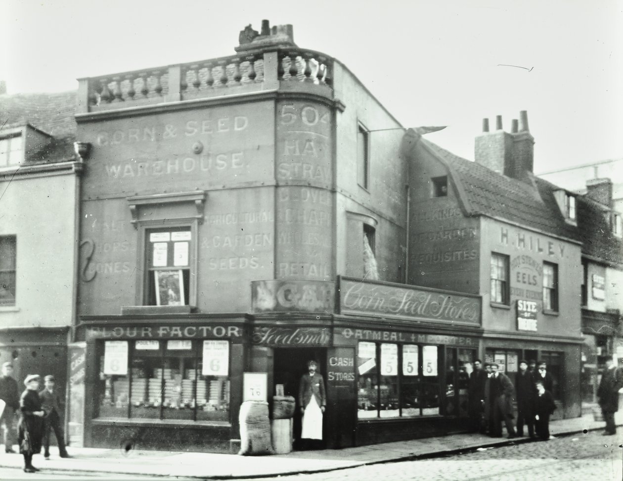 Deptford Broadway: gadebillede med butiksfacader, London, 1897 af English Photographer