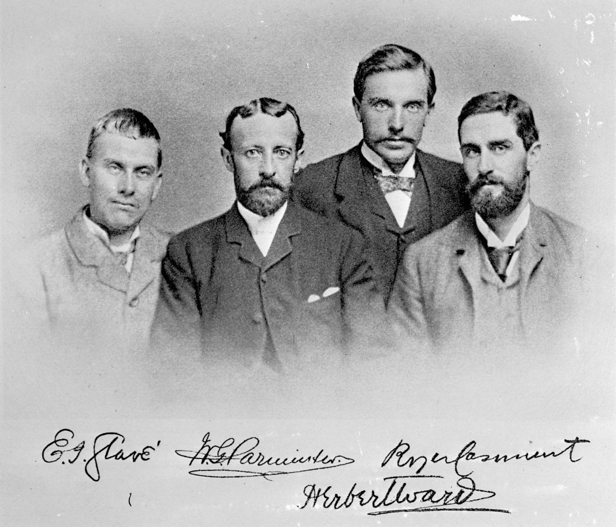E.J. Glave, W.G. Parminter, Herbert Ward og Roger Casement af English Photographer