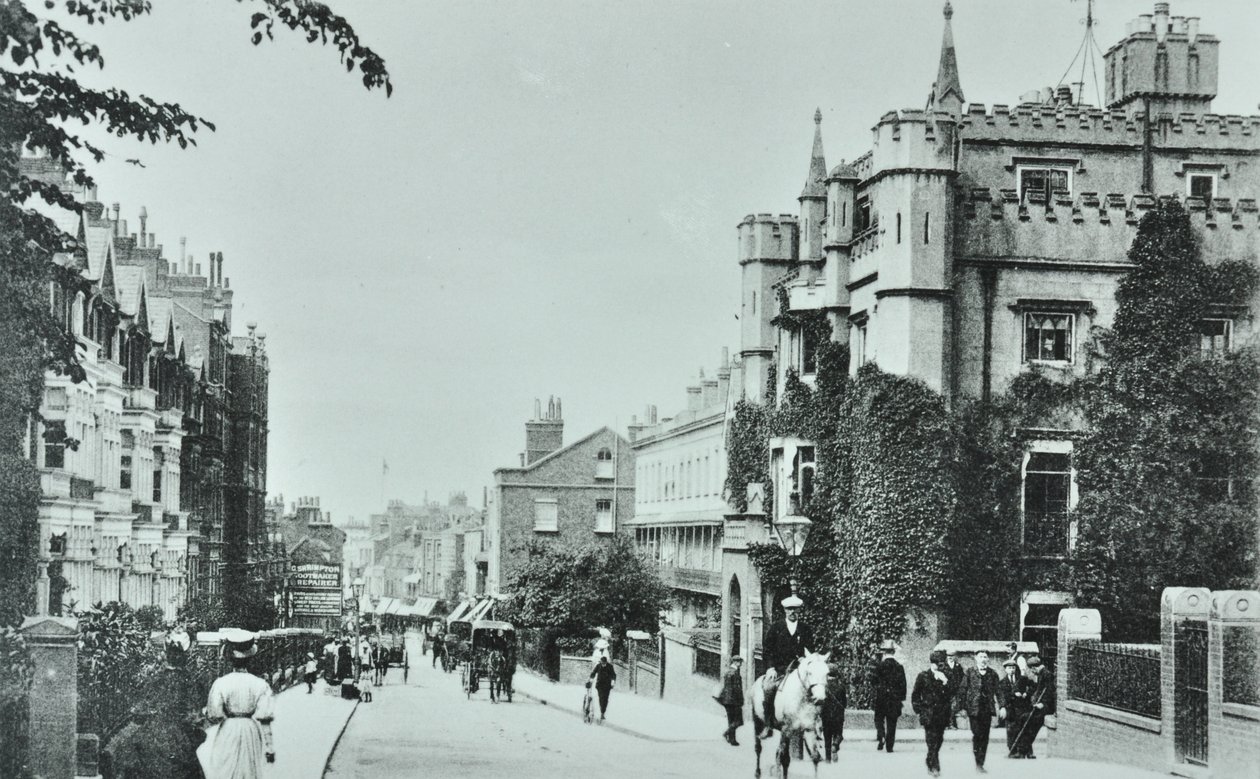 Ellerker College for the Daughters of Gentlemen, Richmond Hill, Richmond: generel opfattelse, 1895 af English Photographer