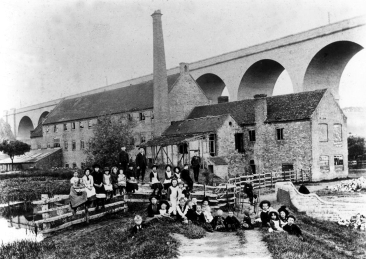 Hoobrook mølle og viadukt, Kidderminster, 1905 af English Photographer