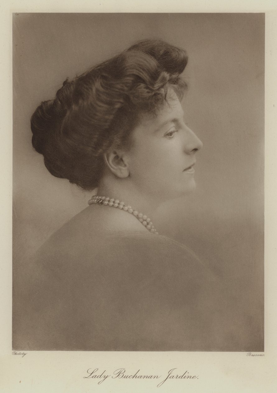 Lady Buchanan Jardine (s/h-foto) af English Photographer