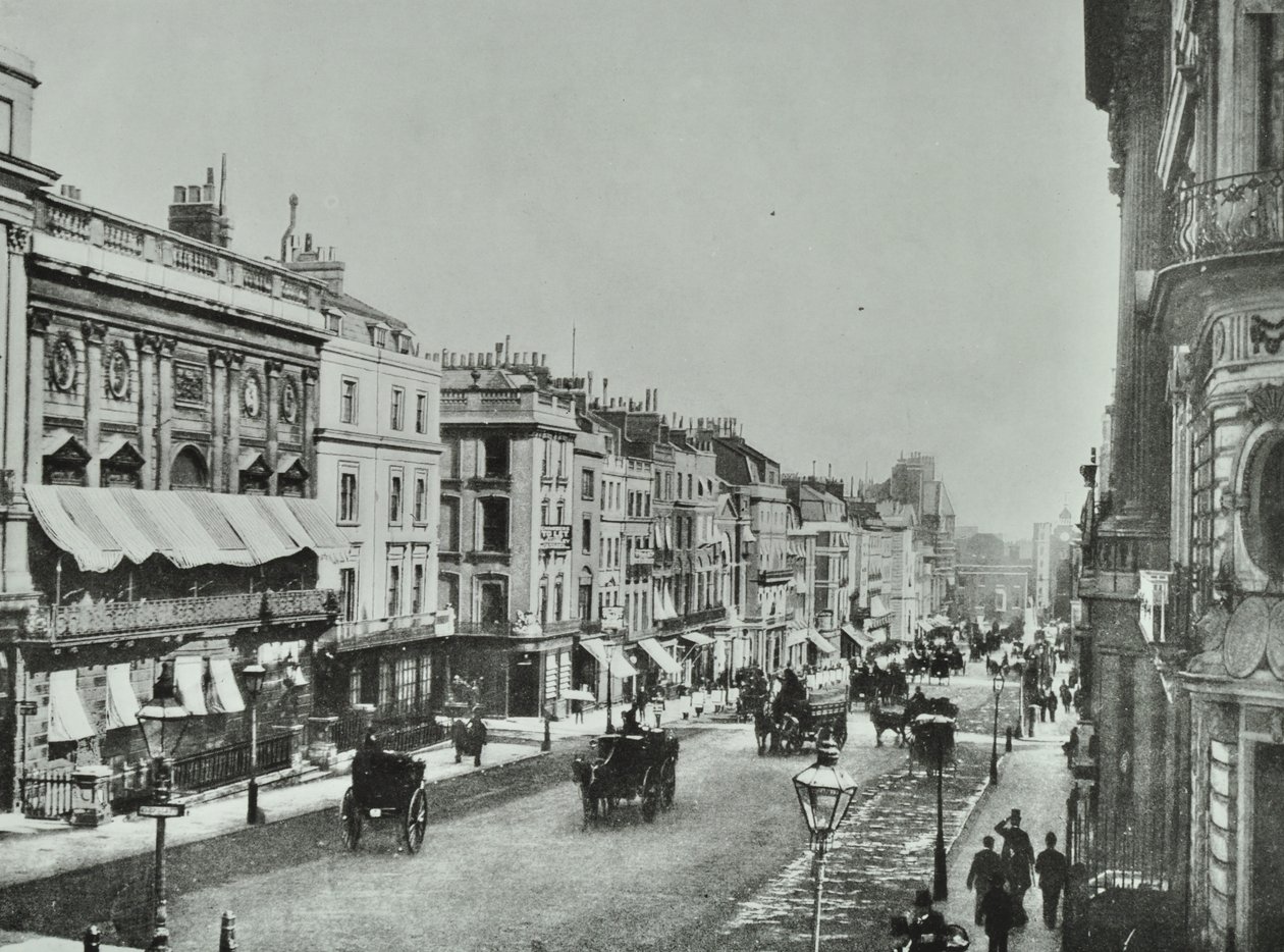 Saint Jamess Street, Westminster LB: mod syd, 1896 af English Photographer