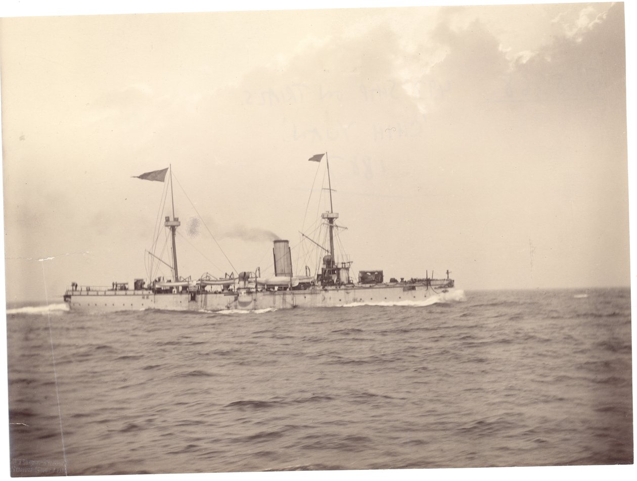 "Chih Yuan" til søs, ca. 1886 af English Photographer