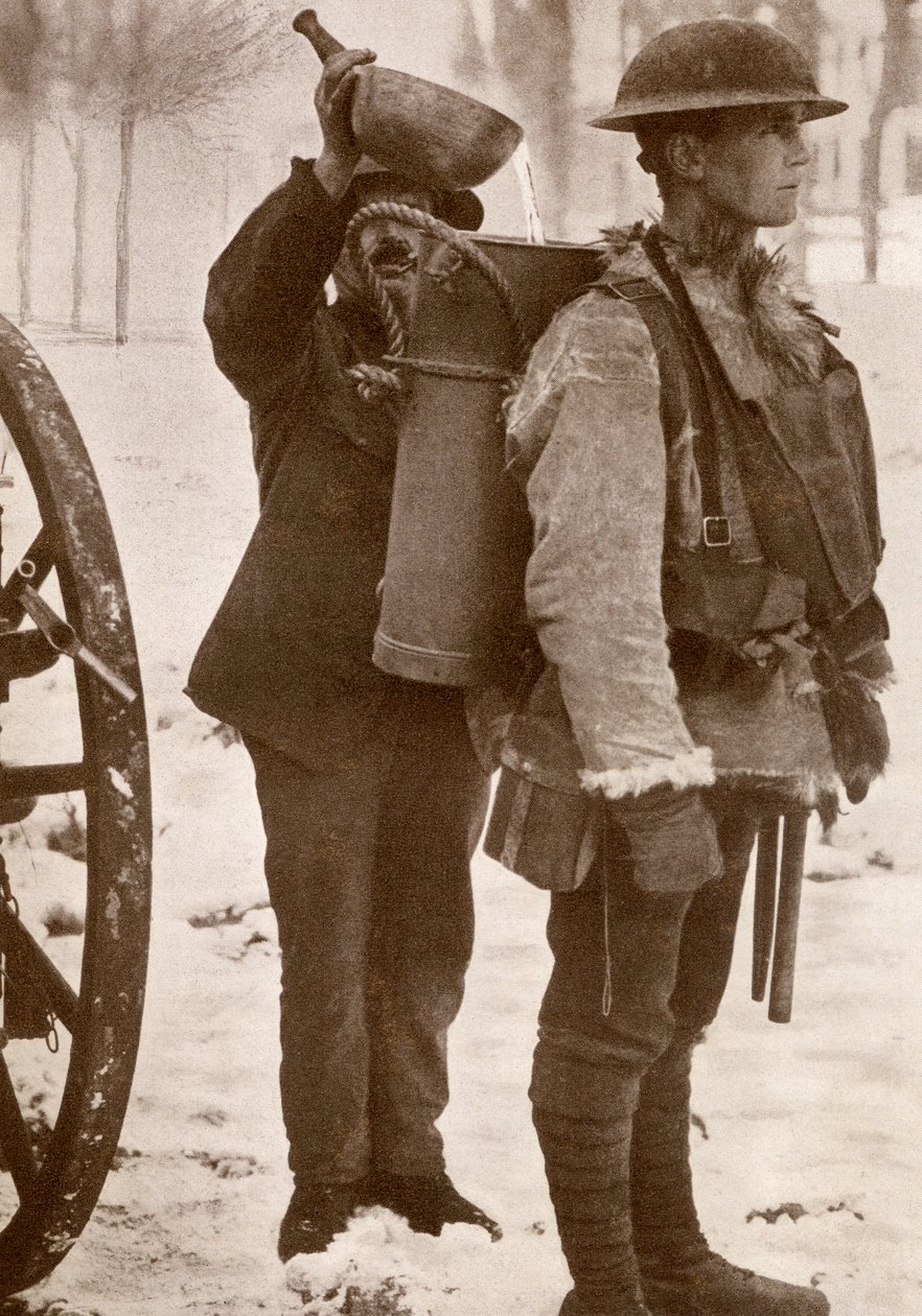 The Hot Soup Man, 1918 (halvtoneavis) af English Photographer
