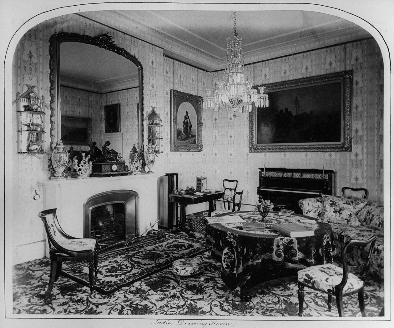 Damestuen, Osborne House af English Photographer