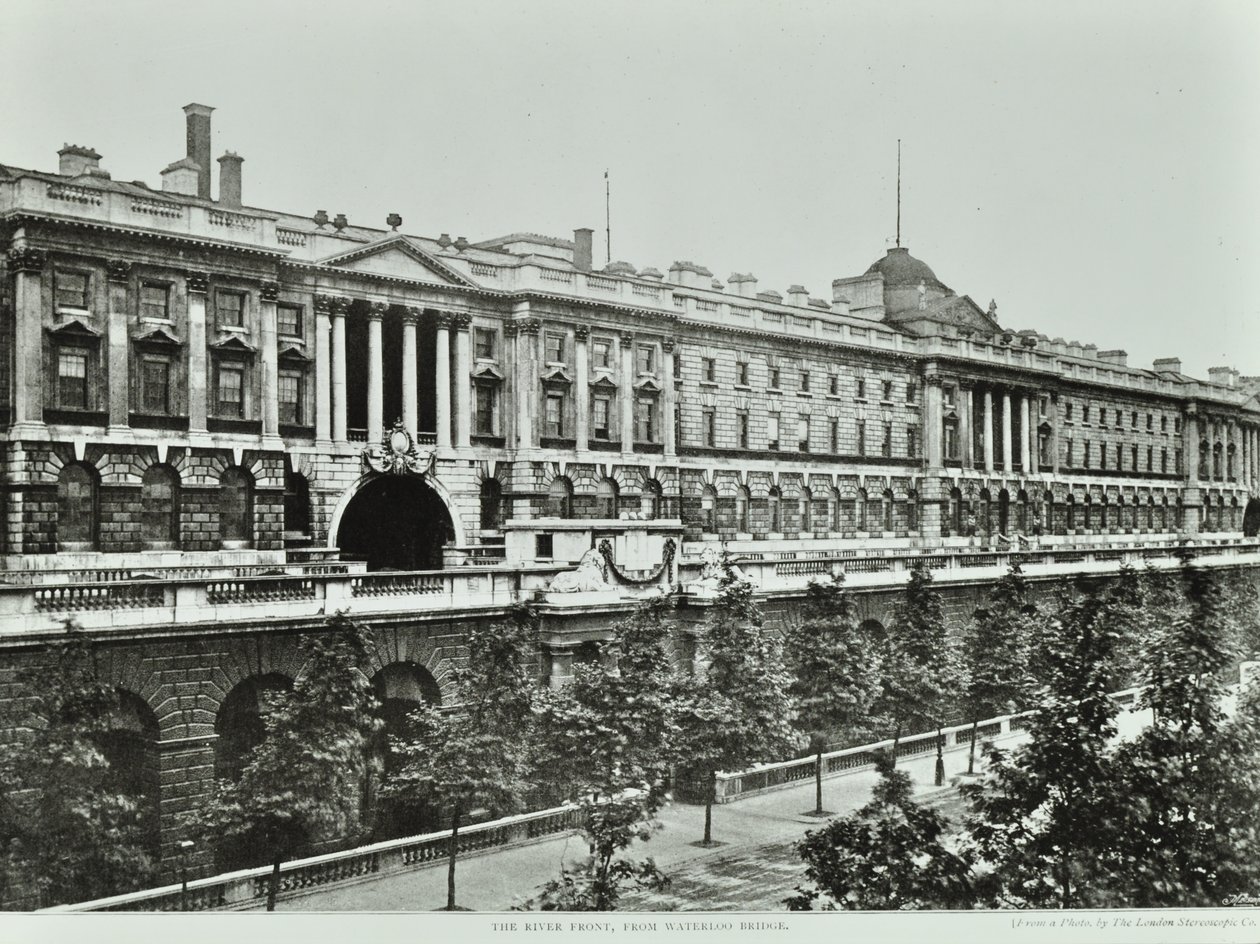 Victoria Embankment, Westminster LB: Somerset House, højde til Victoria Embankment, 1896 af English Photographer