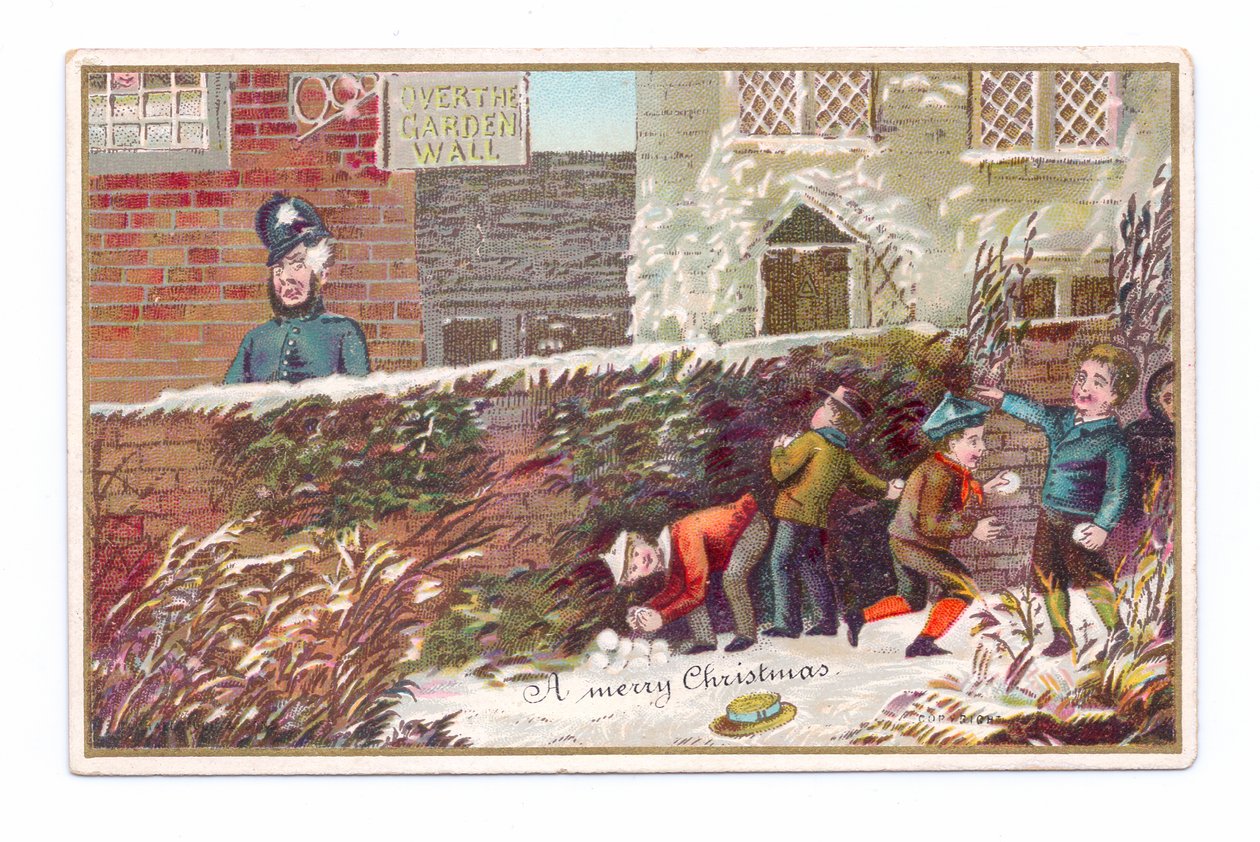 Et victoriansk julekort med drenge, der gemmer sig bag en murstensvæg, der kaster en snebold mod en politimand, ca. 1880 (farve litho) af English School