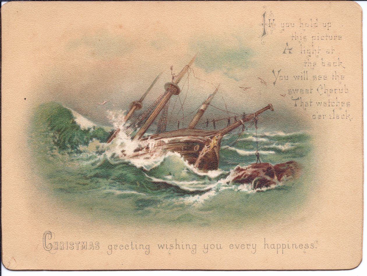 Et victoriansk hold-til-lys julekort af et skib i hård sø. Når kortet holdes foran en lyskilde dukker en skytsengel op, omkring 1898 af English School