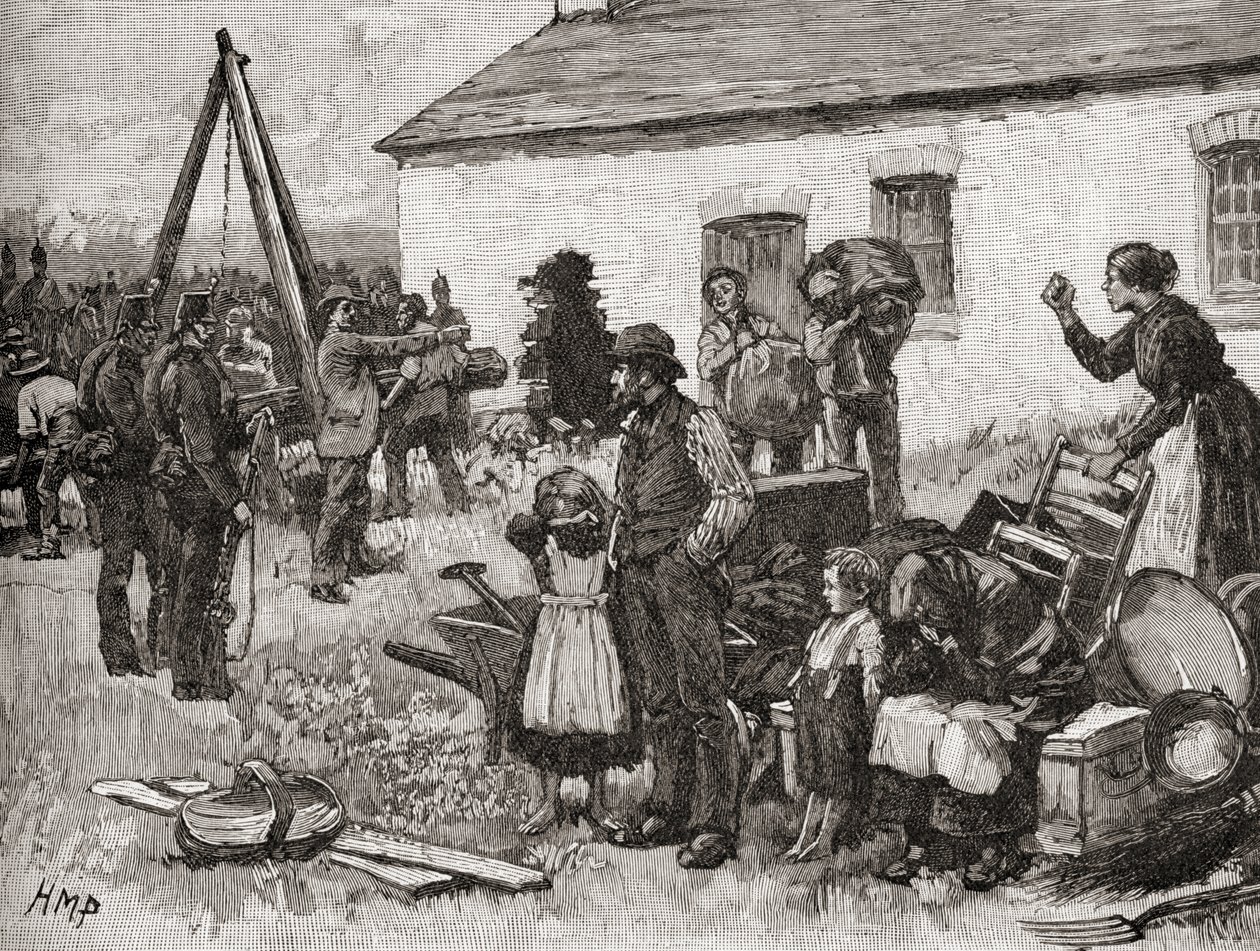 En irsk familie bliver smidt ud af deres hjem på grund af manglende betaling af husleje, Irland af English School