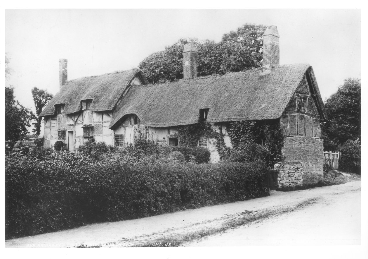 Anne Hathaways sommerhus af English School