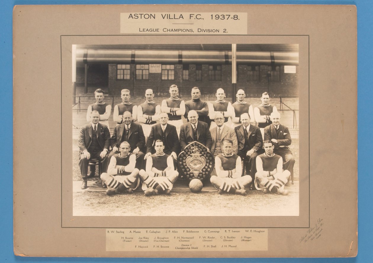 Aston Villa F.C., 1937-38, League Champions, Division 2 af English School