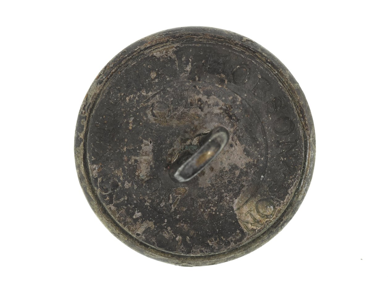 Button, Allahabad Frivillige Rifles, før 1901 af English School