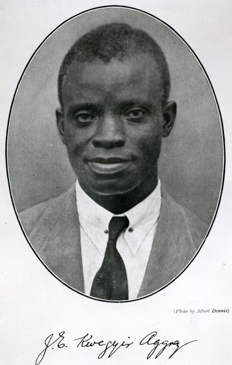 Dr. James Emmanuel Kwegyir Aggrey (1875-1927) (s/h foto)   Anababu af English School