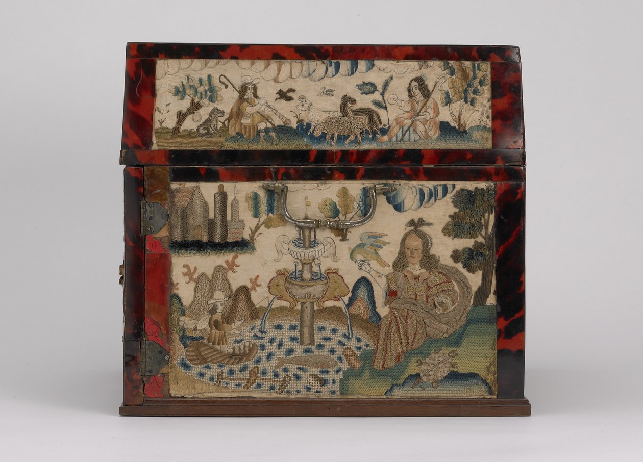 Broderet kiste, ca. 1660 (silke, lærred, træ, skildpaddeskal og sølvbeslag) af English School