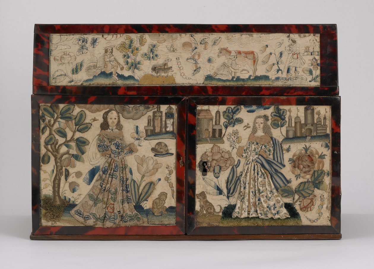 Broderet kiste, ca. 1660 (silke, lærred, træ, skildpadde og sølvbeslag) af English School