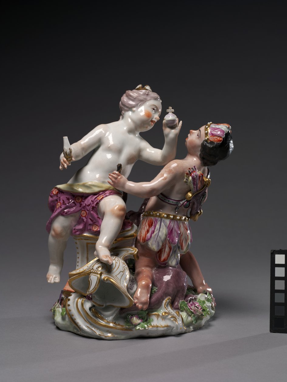 Europa og Amerika, fremstillet af Chelsea Porcelain Factory, ca. 1760 af English School